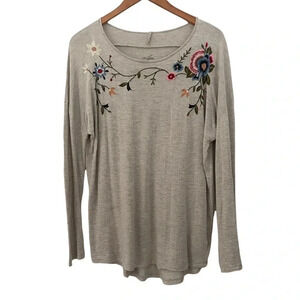 Francescas Alya long sleeve top